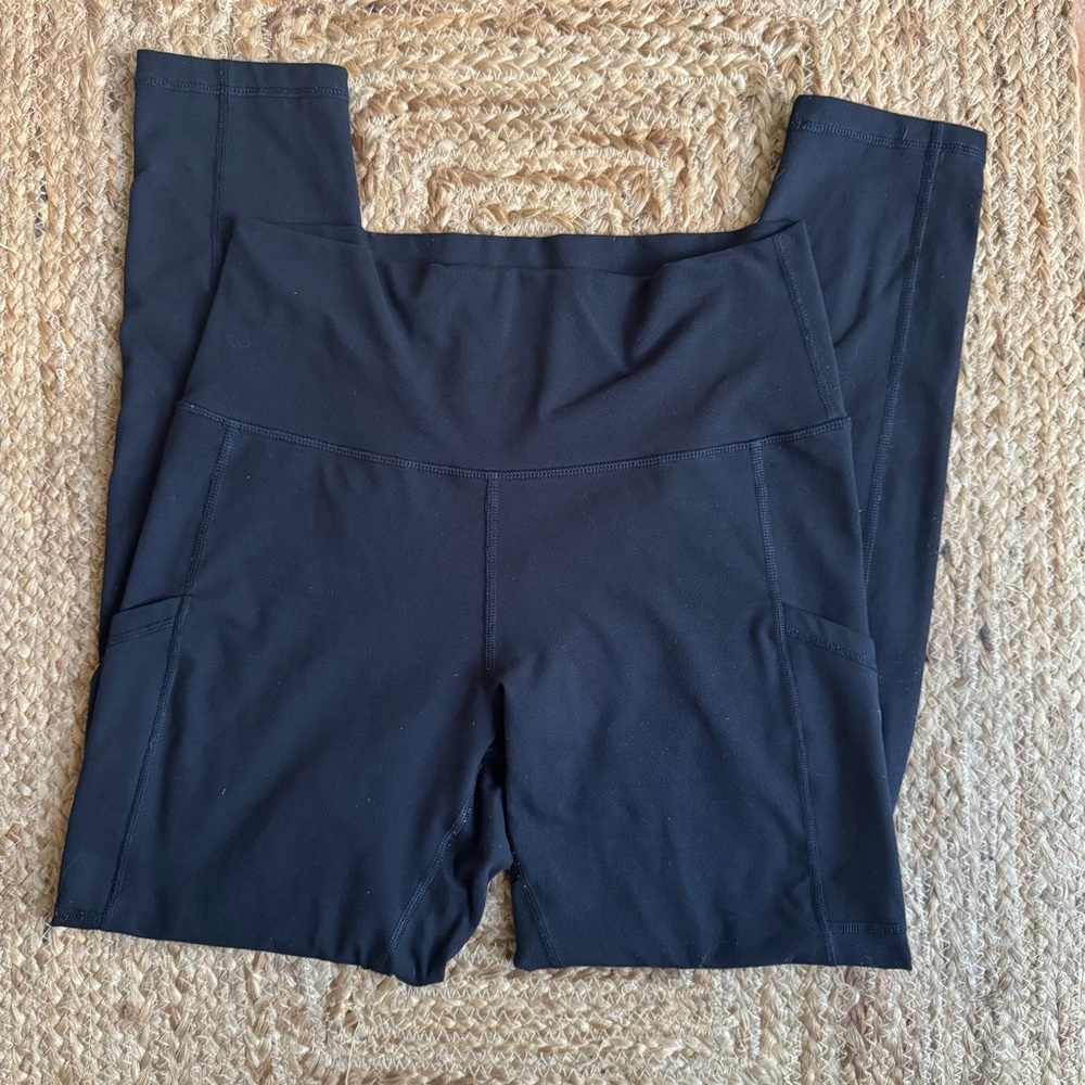 Aerie Offline Black High-Waisted Pocket Leggings | Hugger | Sz Large - Picture 3 of 7